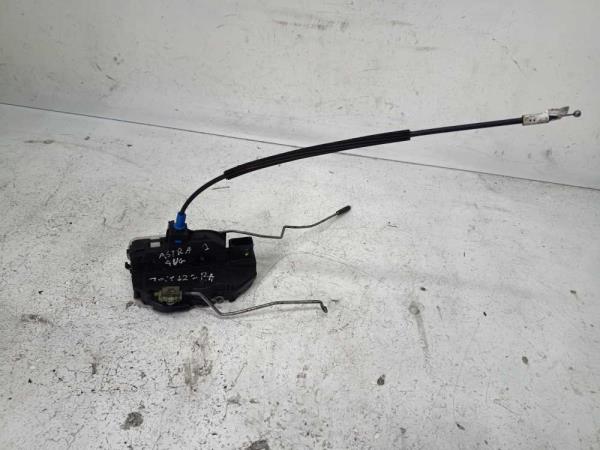 SERRURE DE PORTE AVANT GAUCHE OPEL ASTRA J 2009-2015 - Vue 1